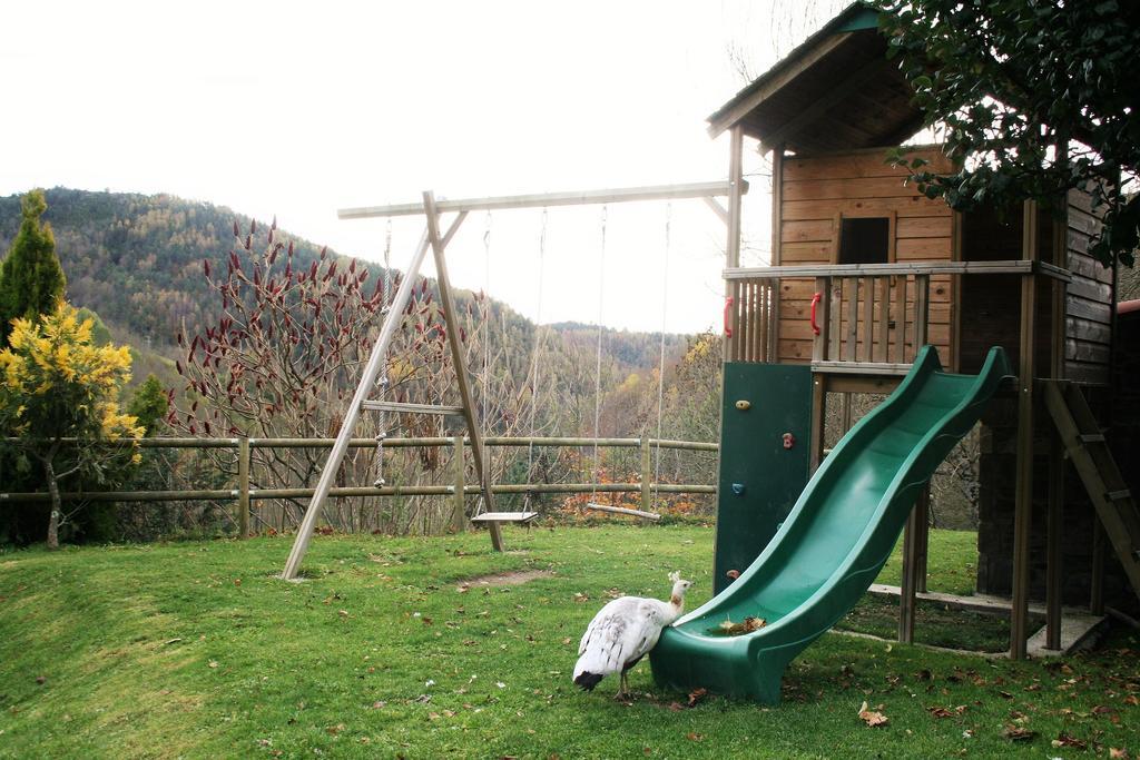 Apartamentos Rurales Les Barnedes Мольо Экстерьер фото