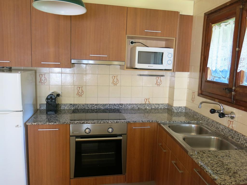 Apartamentos Rurales Les Barnedes Мольо Экстерьер фото