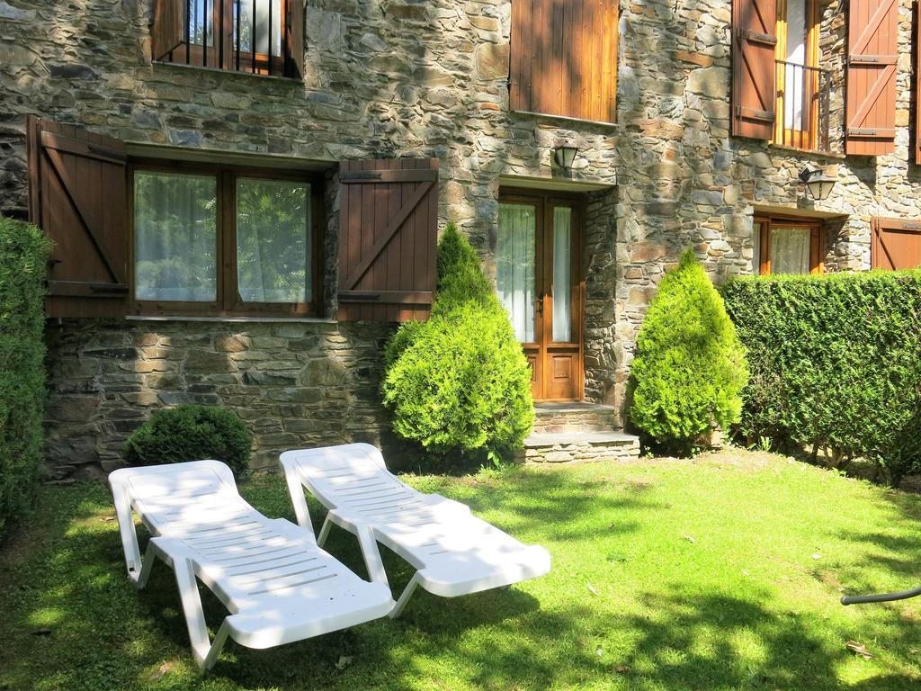 Apartamentos Rurales Les Barnedes Мольо Экстерьер фото