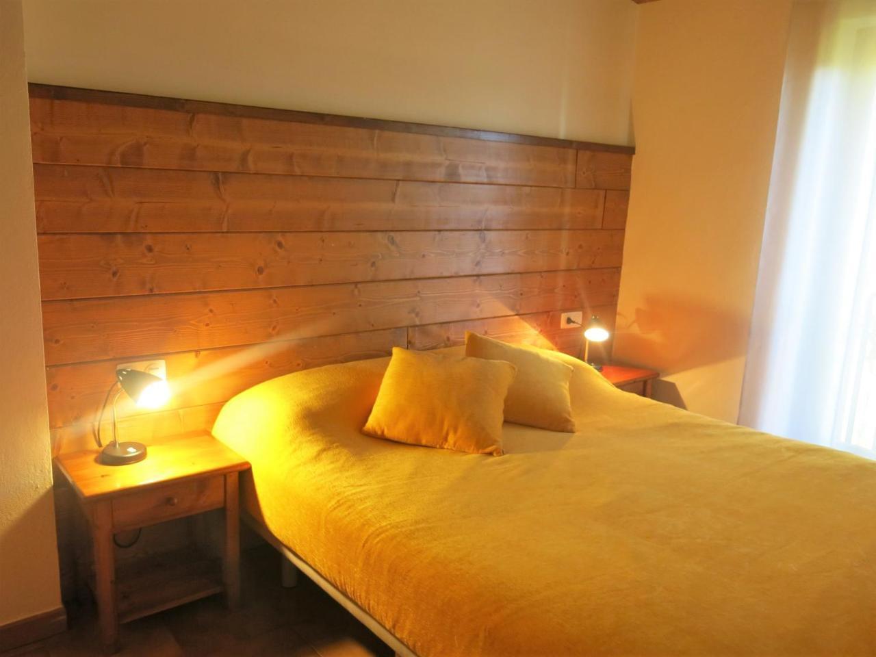 Apartamentos Rurales Les Barnedes Мольо Экстерьер фото